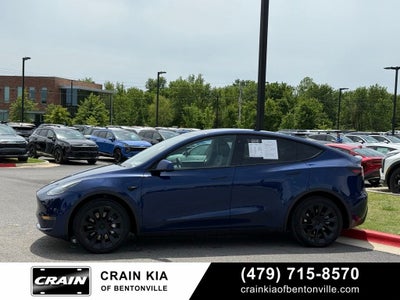 2022 Tesla Model Y Long Range - AWD / CLEAN CARFAX
