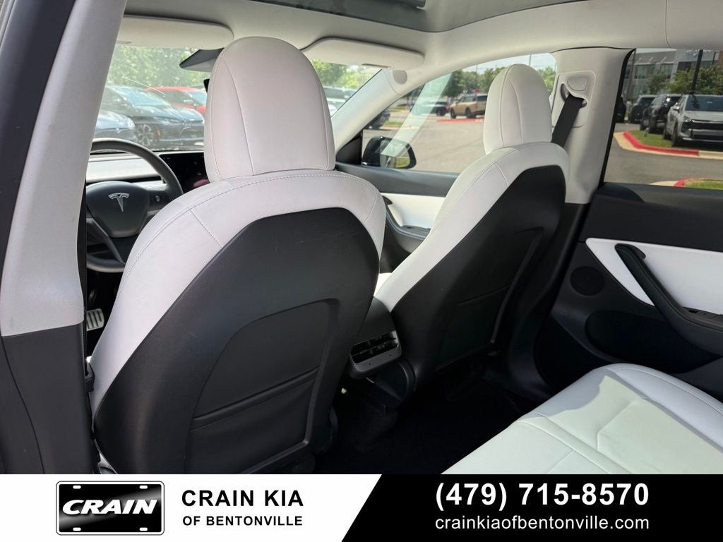 2022 Tesla Model Y Performance - AWD / CLEAN CARFAX / WHITE INTERIOR