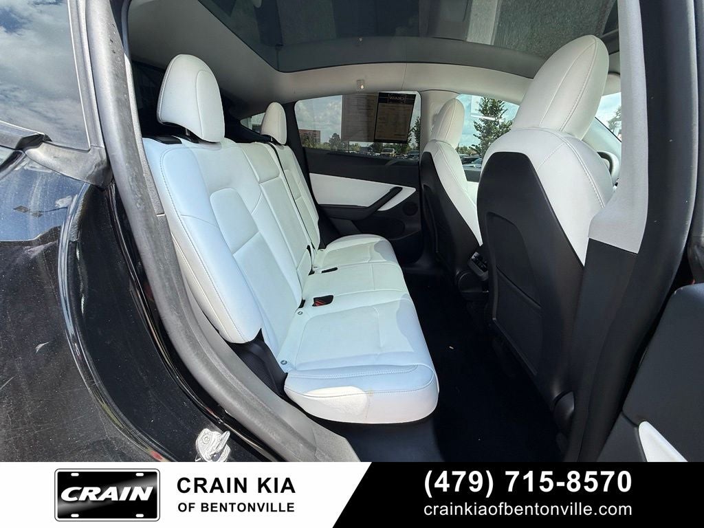 2022 Tesla Model Y Performance - AWD / CLEAN CARFAX / WHITE INTERIOR