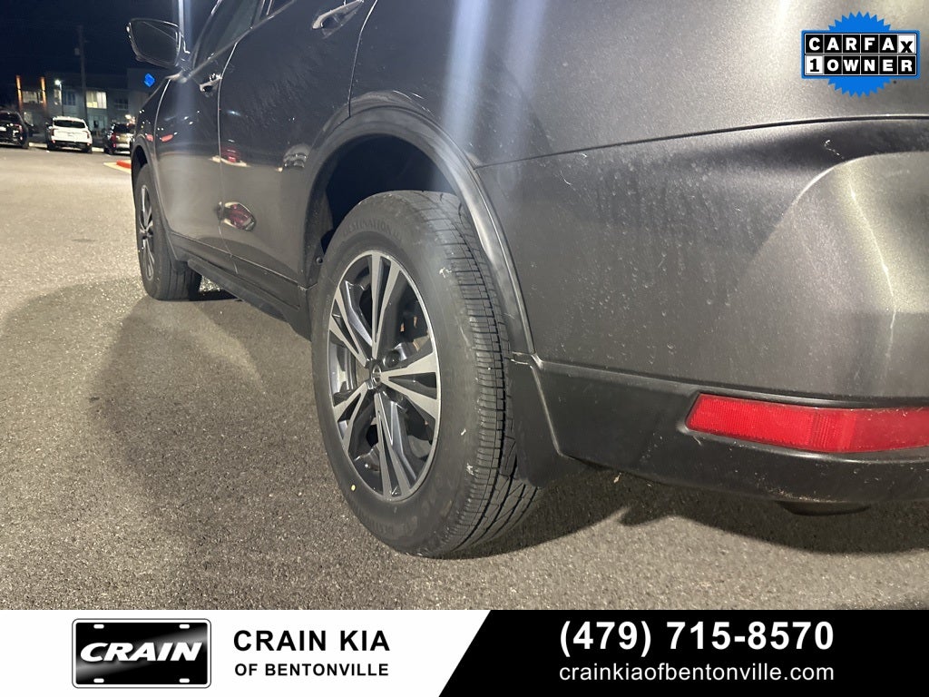 2020 Nissan Rogue SV - AWD / CARFAX ONE OWNER