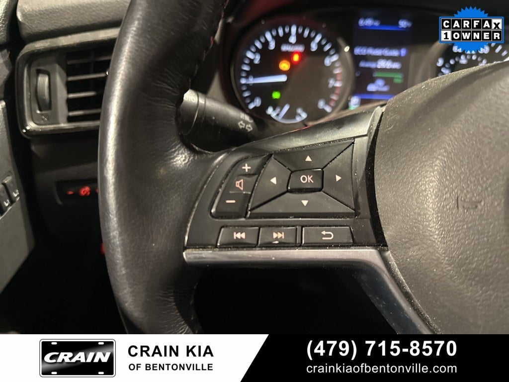 2020 Nissan Rogue SV - AWD / CARFAX ONE OWNER