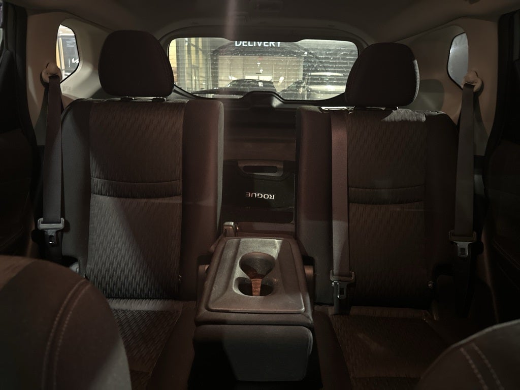 2020 Nissan Rogue SV - AWD / CARFAX ONE OWNER