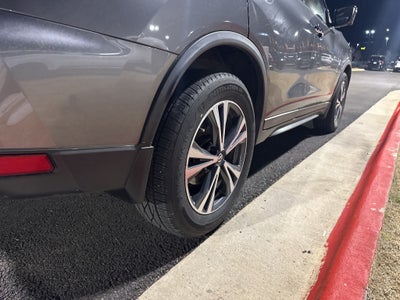 2020 Nissan Rogue SV - AWD / CARFAX ONE OWNER