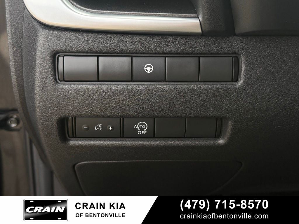 2023 Nissan Rogue SV - CLEAN CARFAX / ONE OWNER