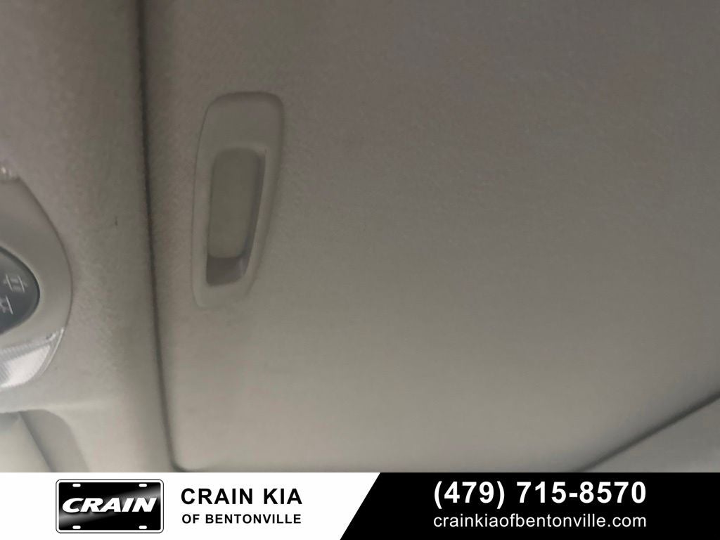 2011 Toyota Prius Four - SUNROOF / SOLAR PANEL ROOF