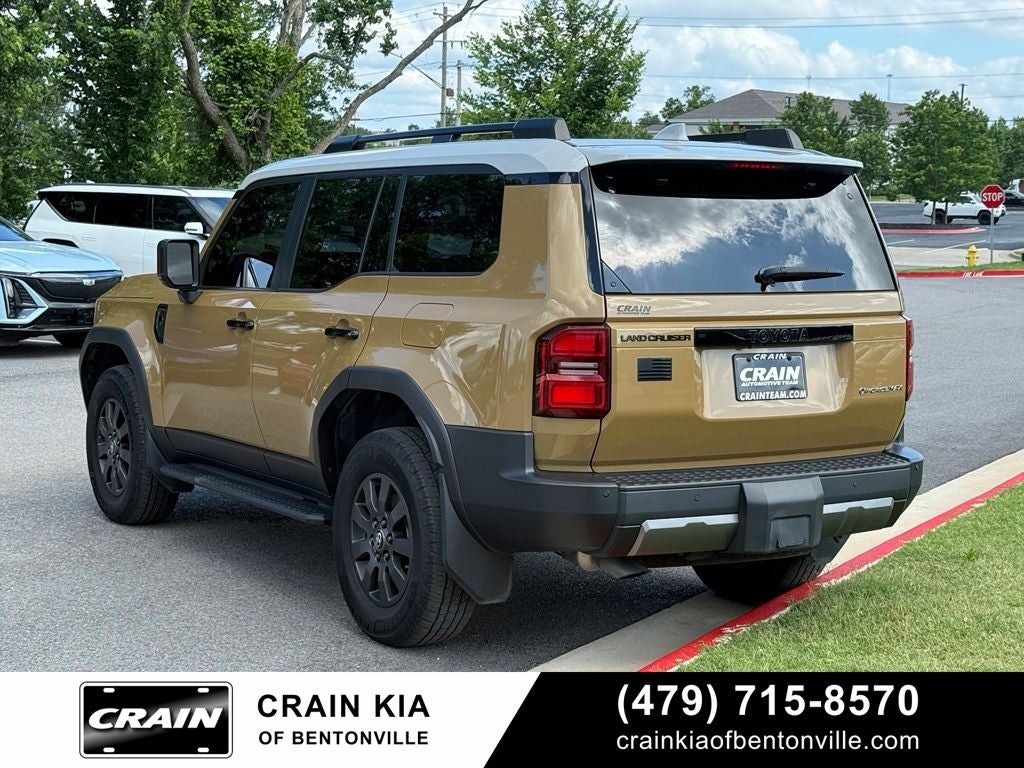 2024 Toyota Land Cruiser Base - 4WD / SUNROOF / ONE OWNER