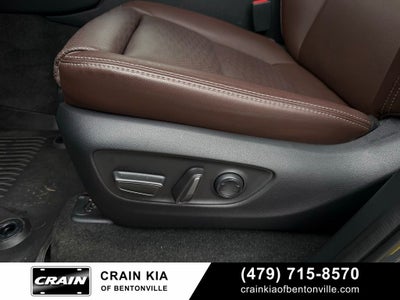 2026 Toyota Land Cruiser Base - 4WD / SUNROOF / CLEAN CARFAX / ONE OWNER