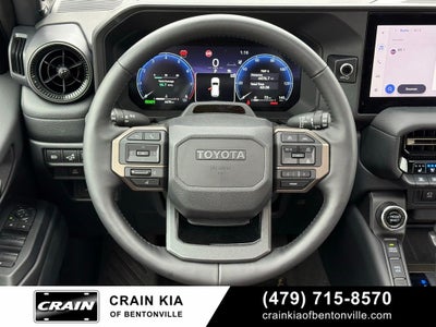 2026 Toyota Land Cruiser Base - 4WD / SUNROOF / CLEAN CARFAX / ONE OWNER