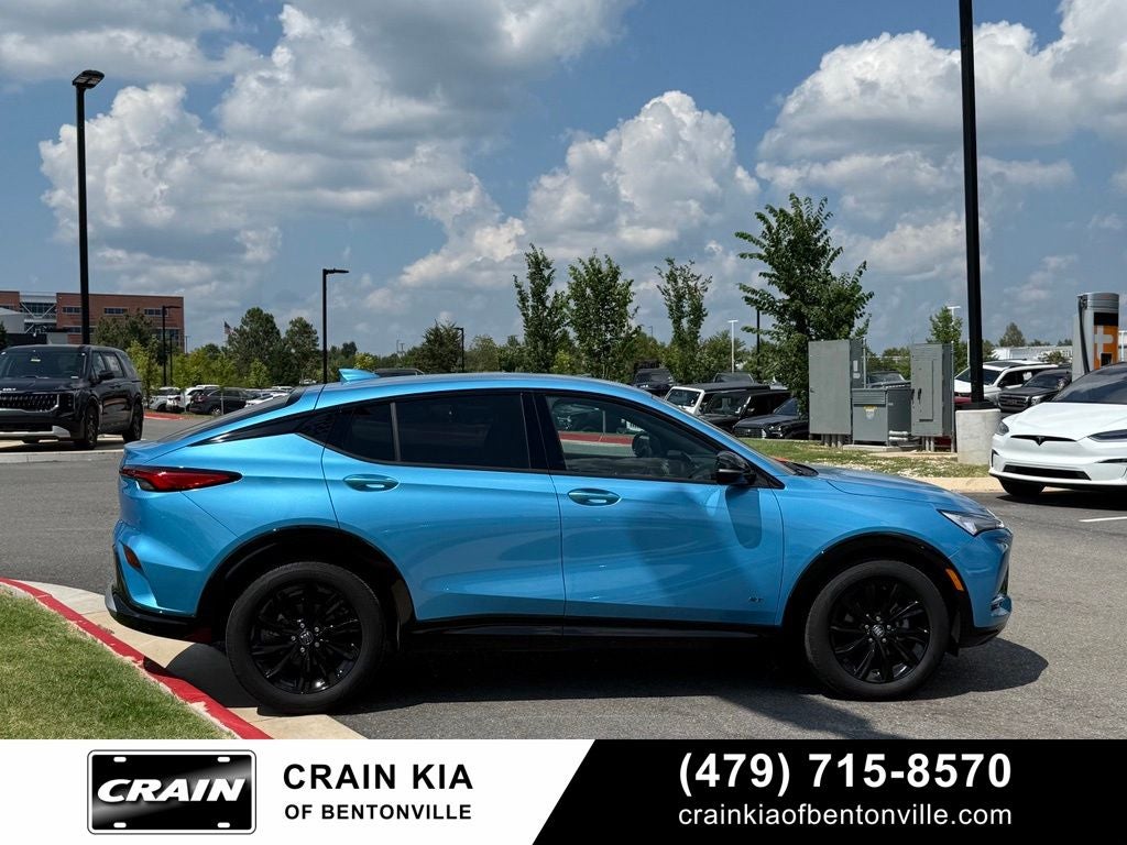 2025 Buick Envista Sport Touring - CARFAX ONE OWNER