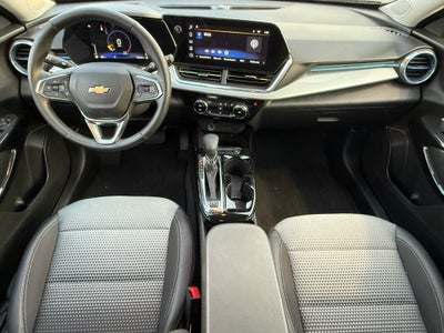 2025 Chevrolet Trax LT - CLEAN CARFAX / ONE OWNER