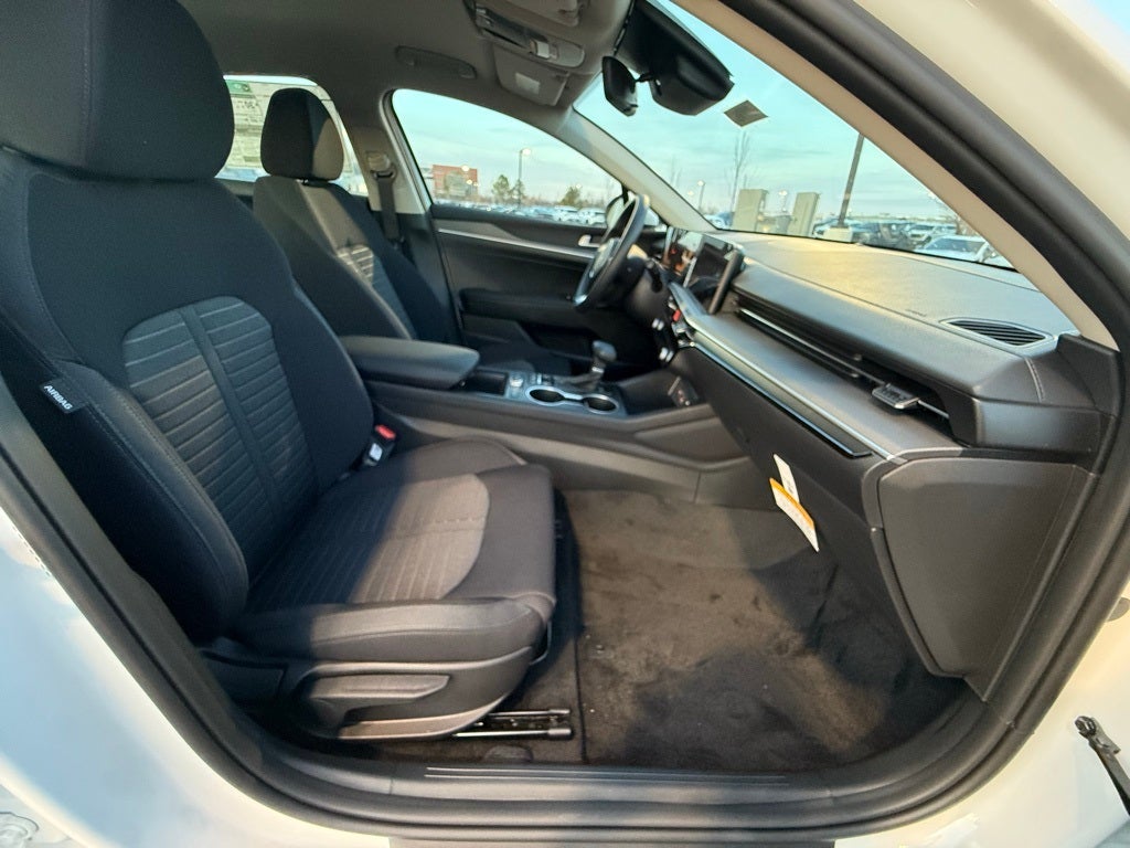 2026 Kia K5 LXS