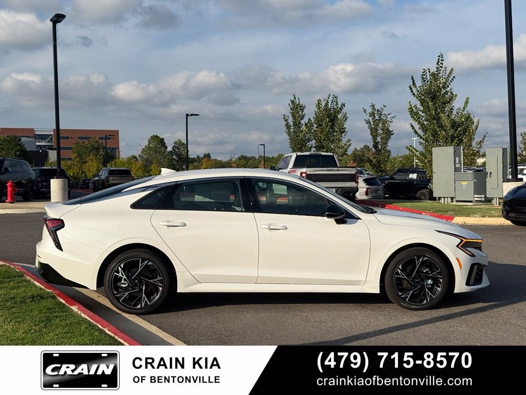 2026 Kia K5 GT-Line