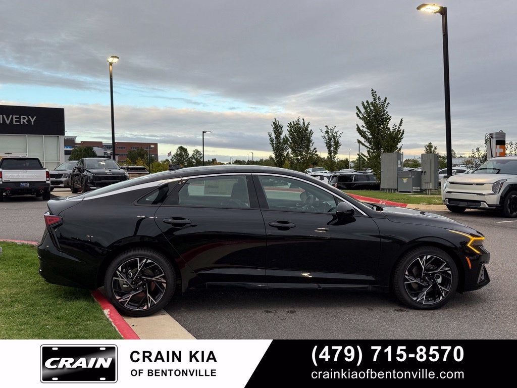 2026 Kia K5 GT-Line