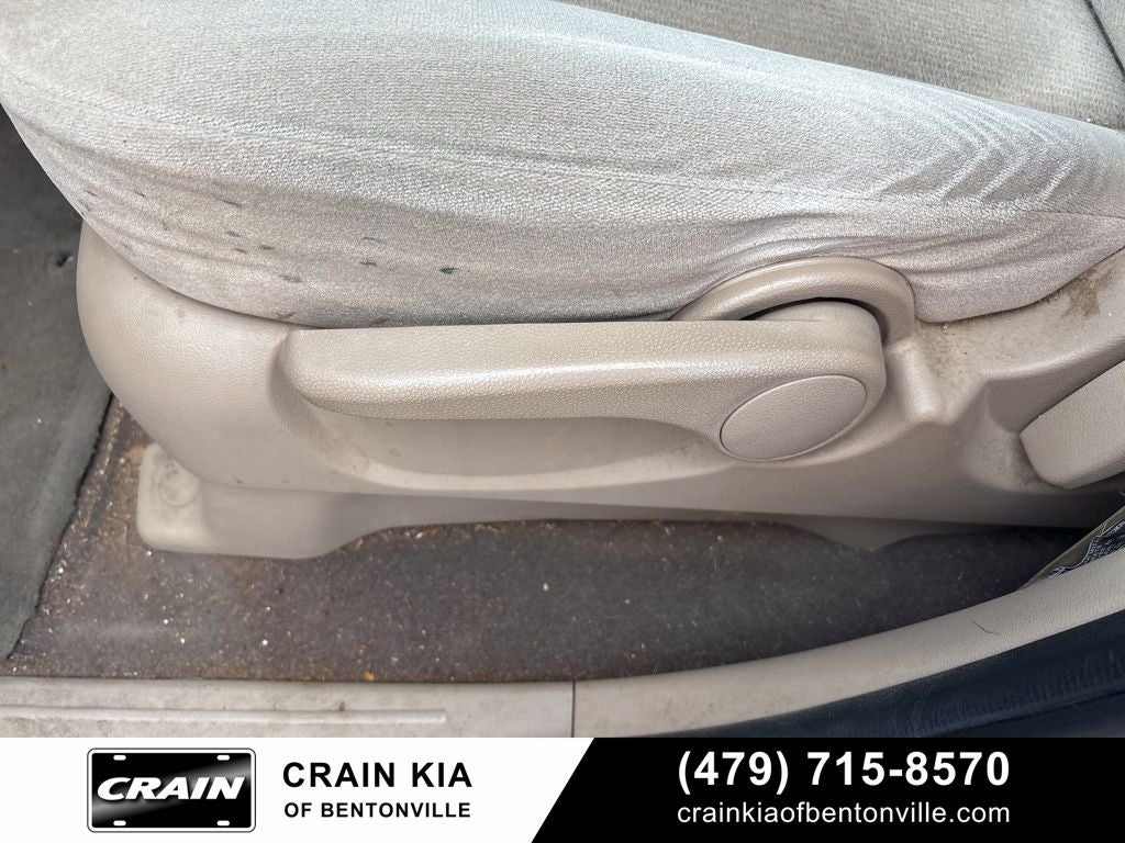 2008 Kia Sedona LX - AS-IS / CLEAN CARFAX