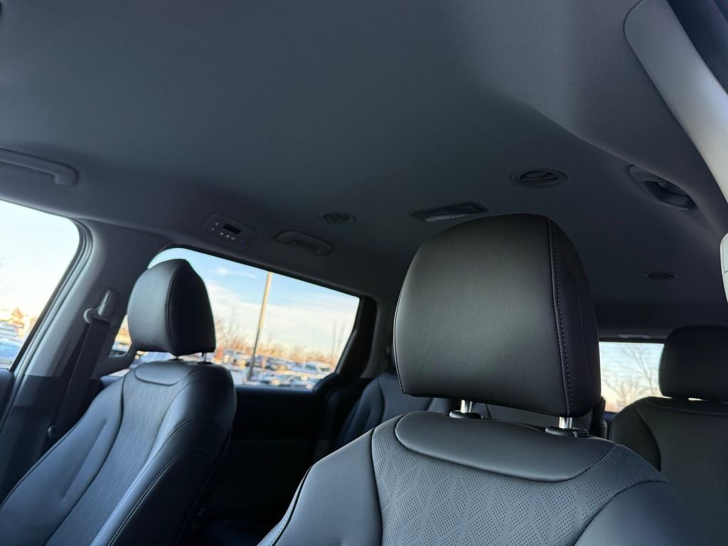 2026 Kia Carnival LXS