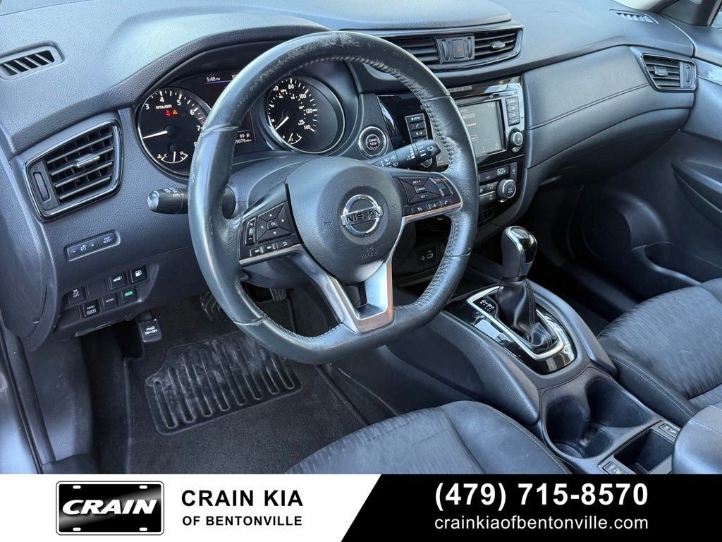 2018 Nissan Rogue SV - AWD