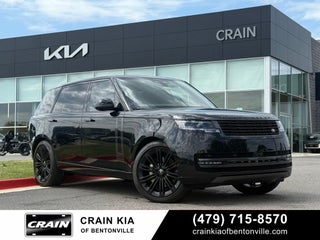 2025 Land Rover Range Rover SE LWB - 3RD ROW / AWD / ONE OWNER