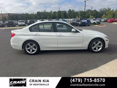 2015 BMW 3 Series 328i xDrive - AWD / SUNROOF