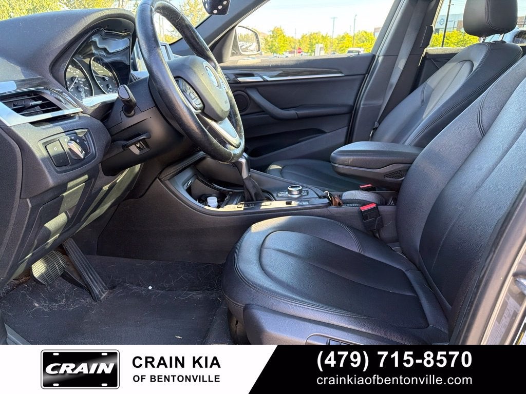 2017 BMW X1 sDrive28i - PANORAMIC SUNROOF