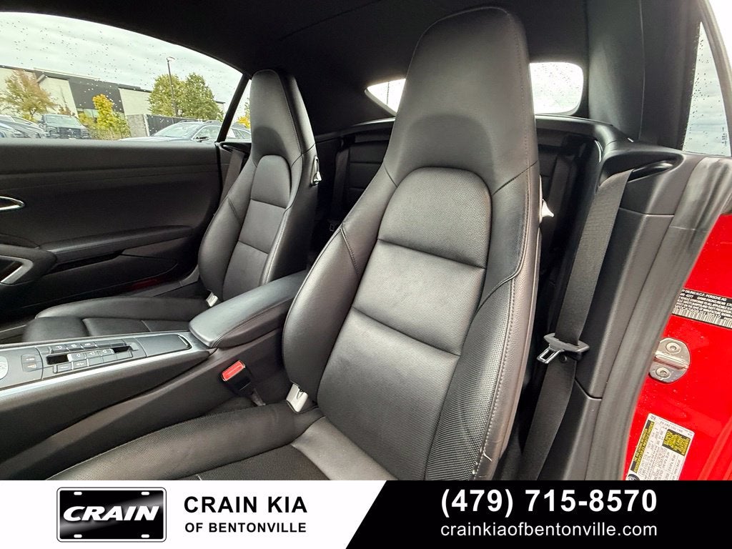 2018 Porsche 911 Carrera