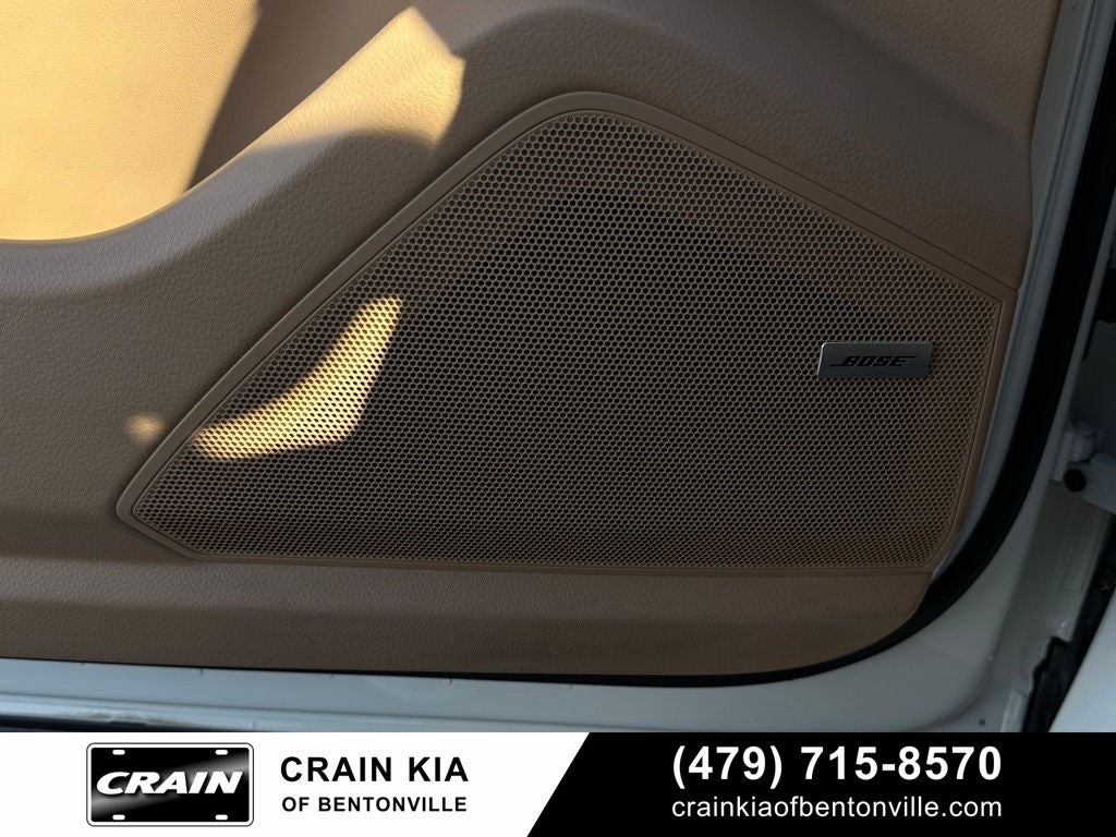 2019 Porsche Cayenne Base - AWD / PANORAMIC SUNROOF / CLEAN CARFAX