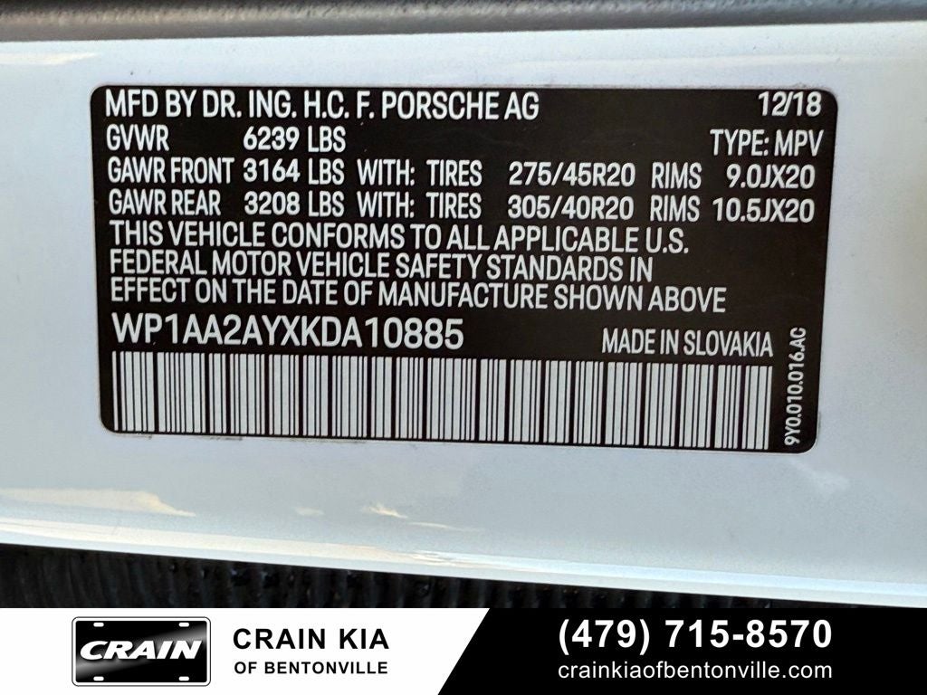 2019 Porsche Cayenne Base - AWD / PANORAMIC SUNROOF / CLEAN CARFAX