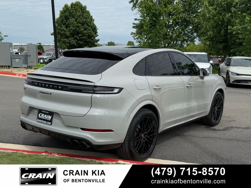 2024 Porsche Cayenne Coupe S - AWD / PANORAMIC SUNROOF / ONE OWNER