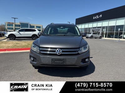2016 Volkswagen Tiguan SE 4Motion - AWD / SUNROOF / CLEAN CARFAX