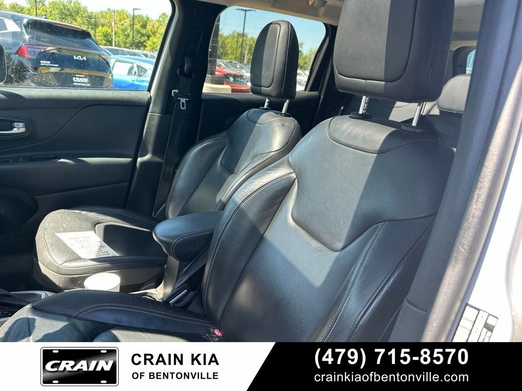 2018 Jeep Renegade Limited - 4WD / PANORAMIC SUNROOF / CLEAN CARFAX