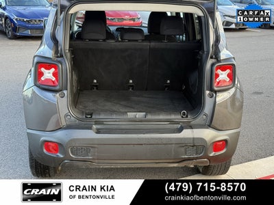 2019 Jeep Renegade Latitude - 4WD / CLEAN CARFAX / ONE OWNER