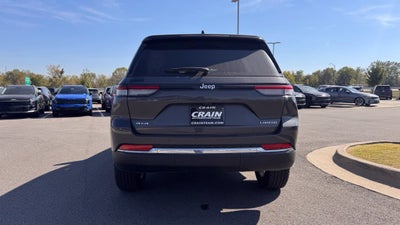 2026 Jeep Grand Cherokee Laredo 4X4