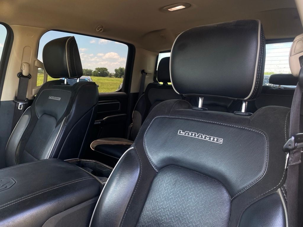 2020 RAM 1500 Laramie 4X4 / COOLED SEATS / CLEAN CARFAX