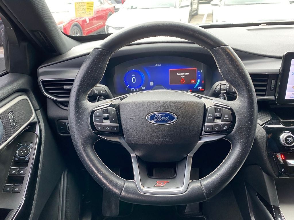 2022 Ford Explorer ST 4X4 / HEATED SEATS / 3RD ROW