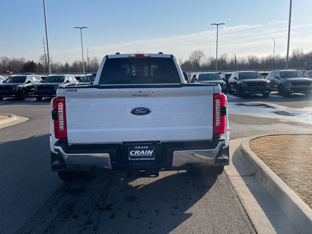 2024 Ford F-350SD Lariat 4X4 / NAV / HEATED SEATS