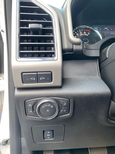 2017 Ford F-150 Lariat CLEAN CARFAX / 4X4