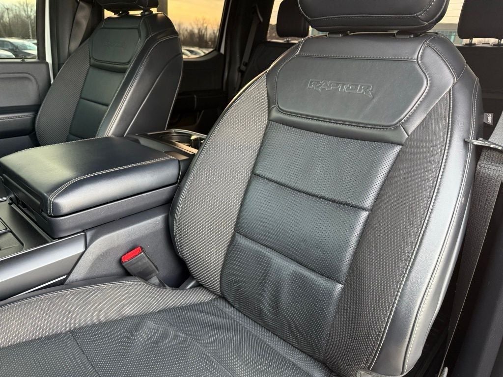 2022 Ford F-150 Raptor HEATED AND COOLED SEATS / 4X4 / NAV
