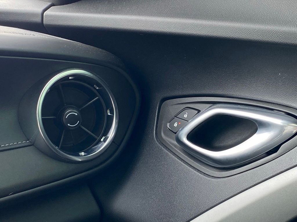 2023 Chevrolet Camaro 1LT SUNROOF / REMOTE START