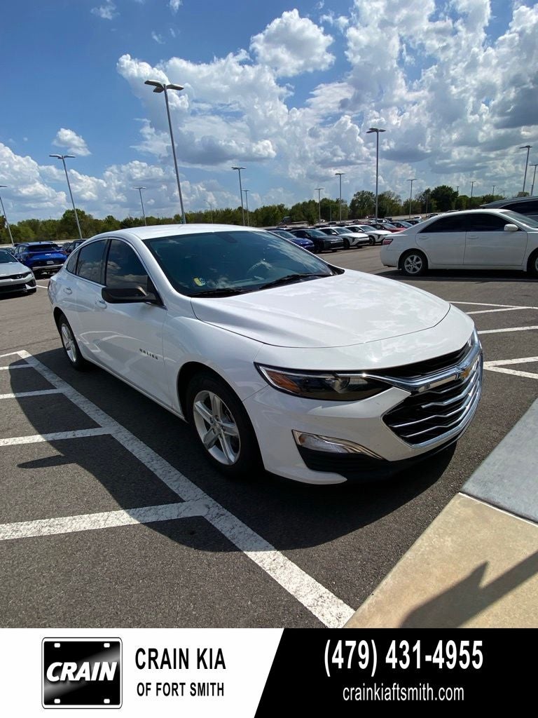 2020 Chevrolet Malibu LS 1LS