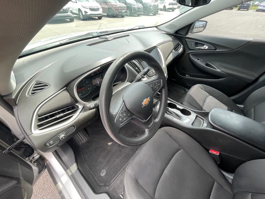 2020 Chevrolet Malibu LS 1LS