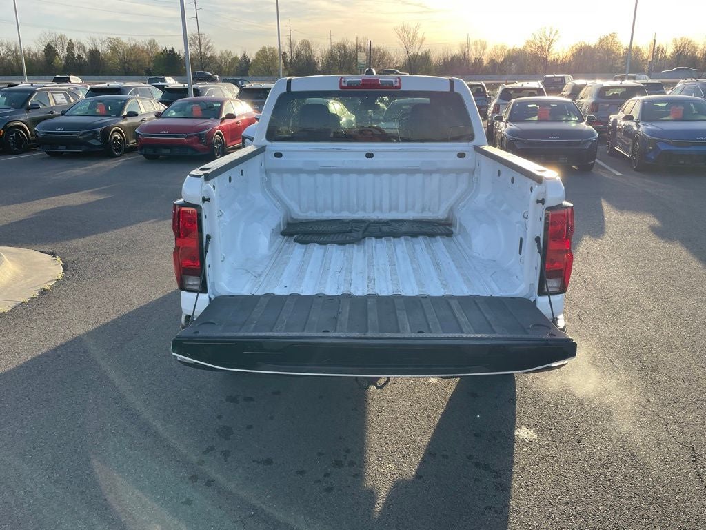 2024 Chevrolet Colorado Work Truck ONE OWNER / NAV / RWD