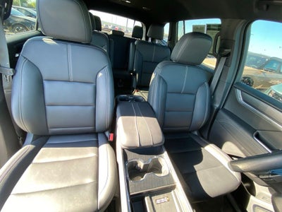 2024 GMC Acadia Elevation NAV / LUXURY PACKAGE / HEATED SEATS