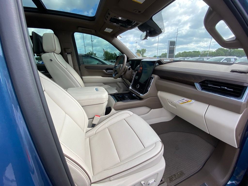 2026 GMC Yukon Denali ONE OWNER / SUNROOF / LOADED
