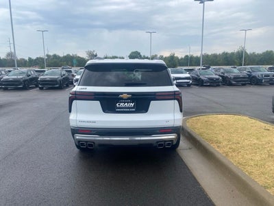 2024 Chevrolet Traverse LT