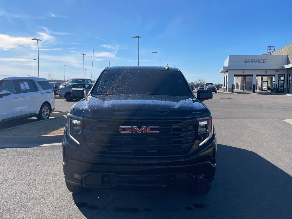 2026 GMC Sierra 1500 Elevation 4X4 / HEATED SEATS / NAV