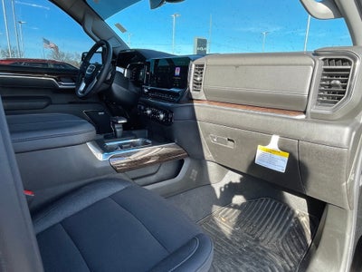 2026 GMC Sierra 1500 Elevation 4X4 / HEATED SEATS / NAV