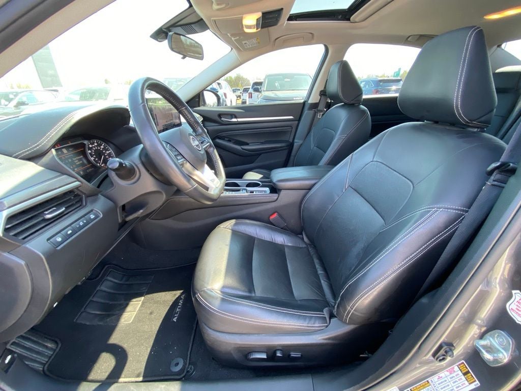 2023 Nissan Altima 2.5 SL CLEAN CARFAX / HEATED SEATS