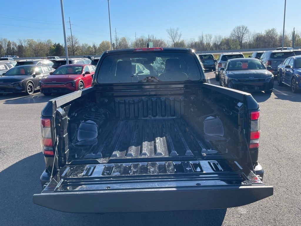 2023 Nissan Frontier S