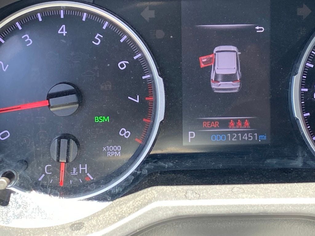 2021 Toyota RAV4 XLE