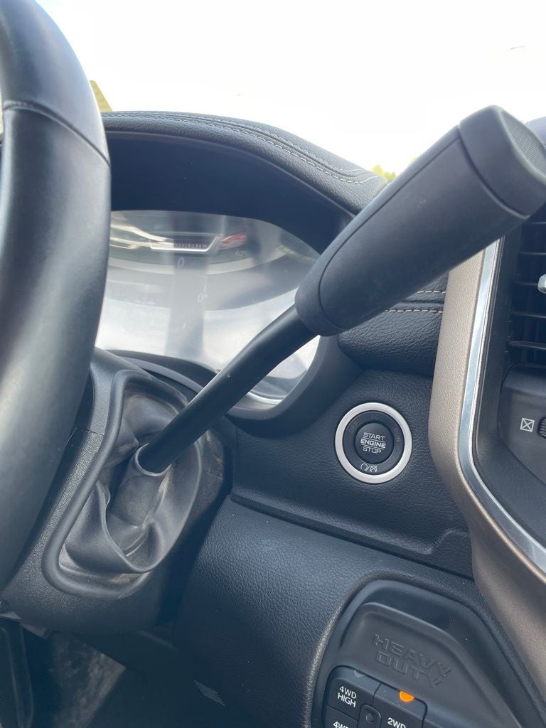 2024 RAM 2500 Laramie 4X4 / ONE OWNER / HEATED SEATS