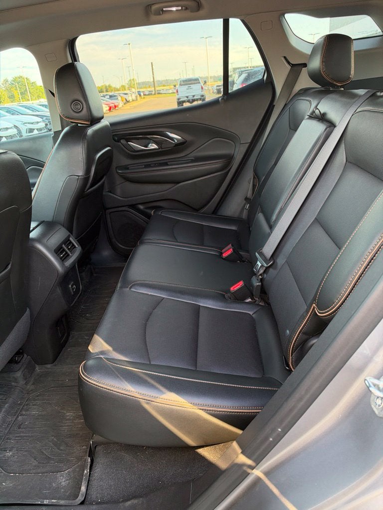 2024 GMC Terrain AT4 HEATED SEATS / AWD / ONE OWNER